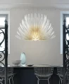 iało-czarna lampa marmurowa LED – elegancki akcent do nowoczesnych wnętrz.